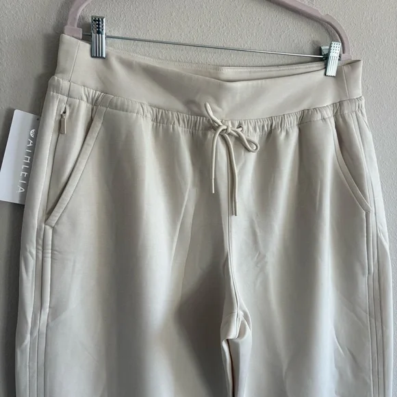 NWT Athleta Allure High Rise Jogger Sweatpants Women’s XL Bone Ivory